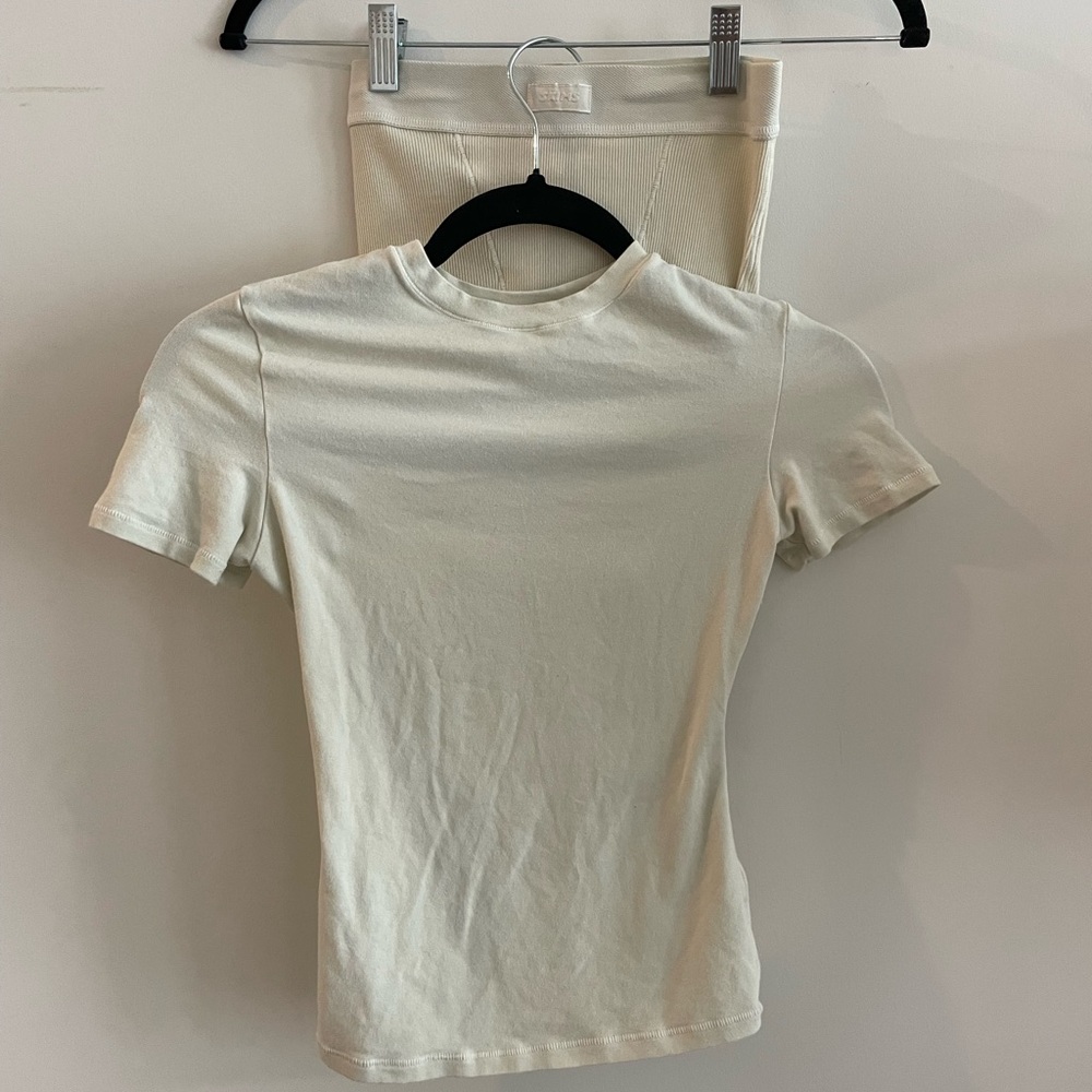 SKIMS Set